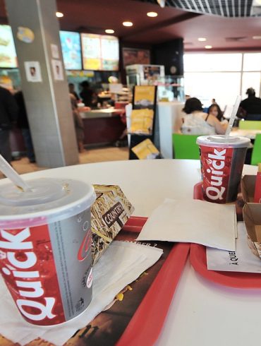 Un blogueur fitness russe meurt après un défi extrême à base de fast-food