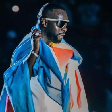 Le Top 10 des albums francophones les plus écoutés sur Spotify en 2025, dominé par Gims et Werenoi.