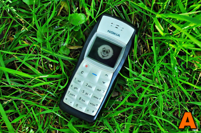 Des téléphones mythiques comme les Nokia 1100 et 1110 figurent parmi les plus vendus de l’histoire.