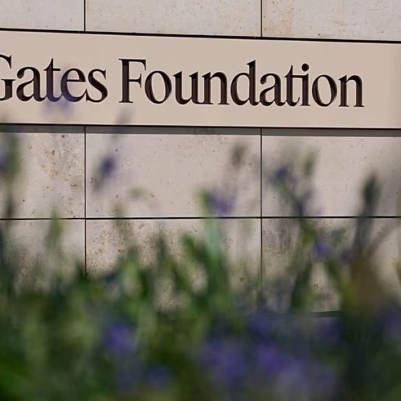 Fondation Gates et OpenAI investissent 50 millions pour l’IA en santé en Afrique