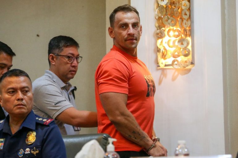 Vitaly Zdorovetskiy, au cœur d’une procédure d’expulsion après son arrestation aux Philippines.