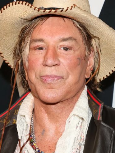 Mickey Rourke, au cœur d’une polémique autour d’une cagnotte en ligne liée à sa situation de logement.