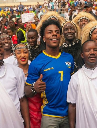 IShowSpeed durant son passage au Rwanda, où il a multiplié les séquences virales.