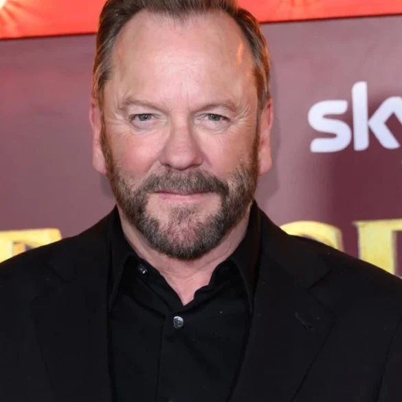 Kiefer Sutherland lors d’un événement public, l’acteur a été interpellé à Los Angeles après une altercation présumée avec un chauffeur VTC.