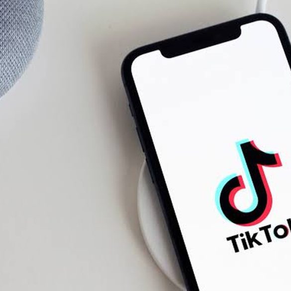 TikTok conclut trois accords confidentiels avec des adolescents qui accusaient la plateforme d’avoir affecté leur santé mentale.