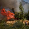 Les nouveaux incendies en Grèce ont détruit plus de 100 maisons et provoqué l’évacuation de plusieurs villages.