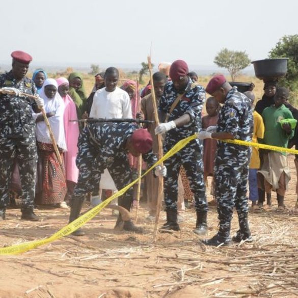 Des hommes armés ont tué au moins douze villageois et enlevé plusieurs femmes et enfants dans l’État de Sokoto.