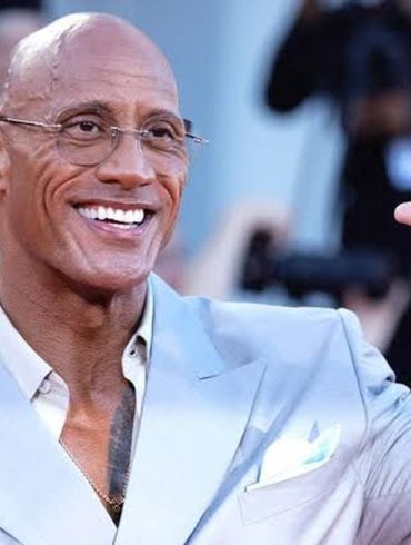 Dwayne Johnson incarne de nouveau Maui dans l’adaptation en prises de vues réelles de « Moana ».
