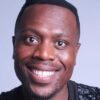 Tebogo Ntlhane organise Kill Vernac à Roodepoort pour célébrer humour, langue et héritage culturel.