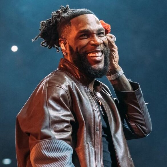 Burna Boy revient au Stade de France : la NFL lui confie son premier show parisien