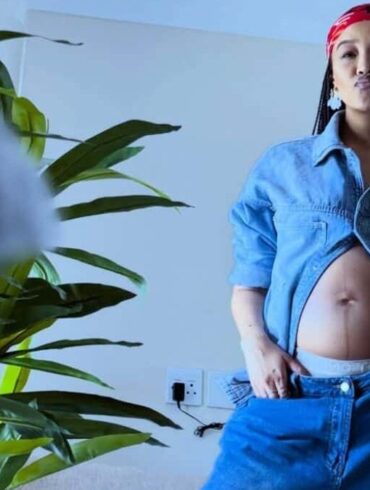 Londeka Sishi a annoncé attendre son deuxième enfant.
