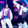 Simz Ngema et Tino Chinyani sur scène après avoir été dévoilés comme le duo Sheep