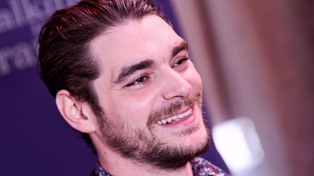 RJ Mitte à un événement public, photographie d'archive