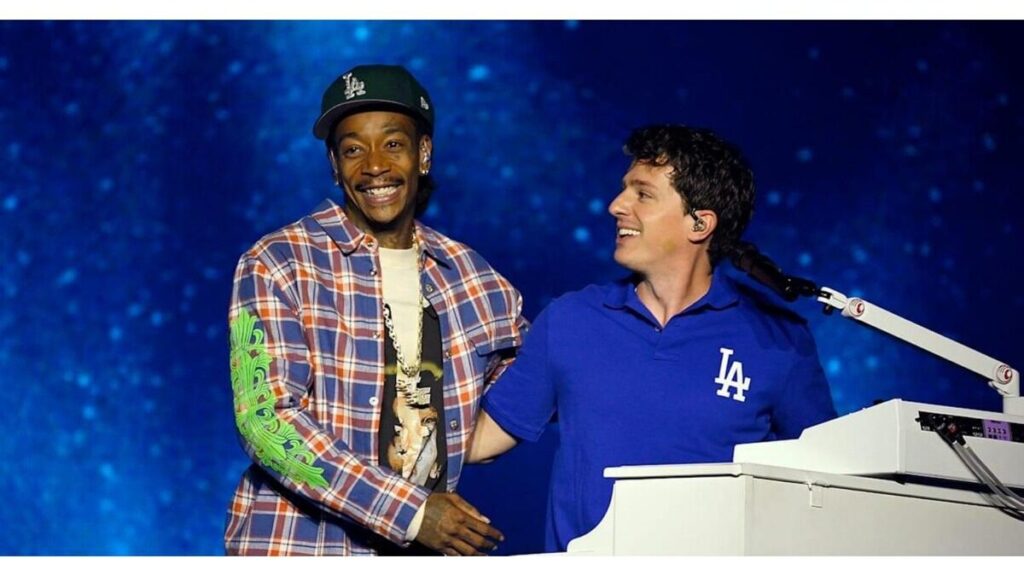 Wiz Khalifa et Charlie Puth sur scène